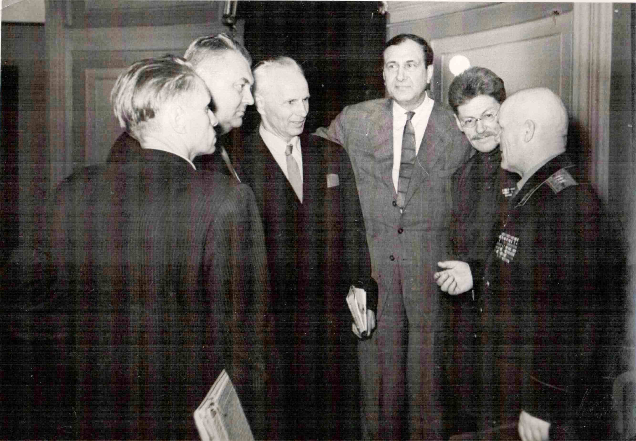 Третий слева - Степан Щипачёв, первый справа – Маршал Голиков. 70-е годы